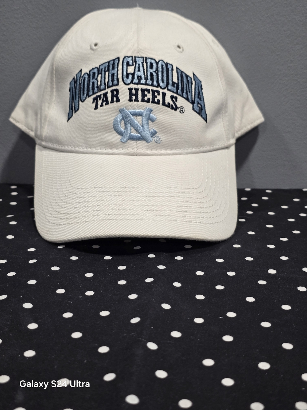 White NORTH CAROLINA  Baseball Cap with Light Blue Logo